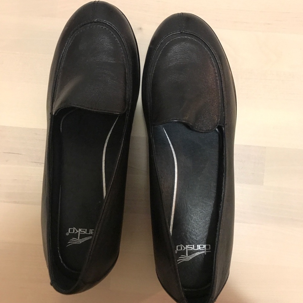 Brand New Dansko Shoes 38